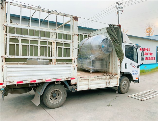 600L真空滾揉機、200L不銹鋼料車，發往安徽宿州