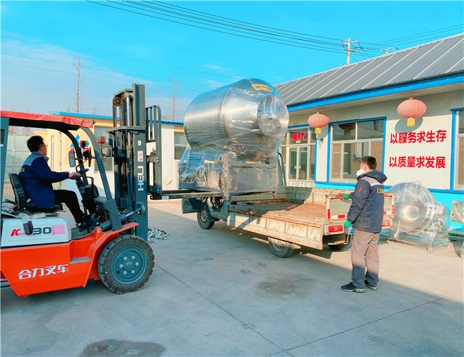 800L變頻水冷真空滾揉機發往濰坊昌樂