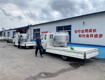 700L立式帶保溫牛肉電加熱煮鍋2臺發往河南