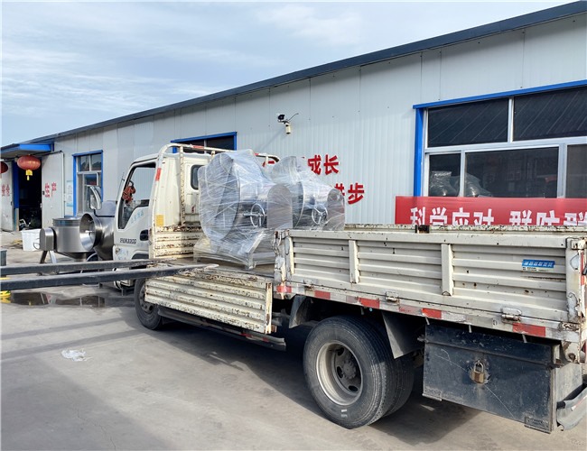 200L可傾電加熱夾層鍋2臺發往陜西渭南
